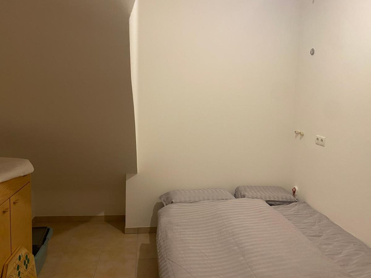 Attraktive Wohnung-Elztalidyll-Zwischen Mosel,Nuerburgring Und Burg Eltz Kollig Kültér fotó