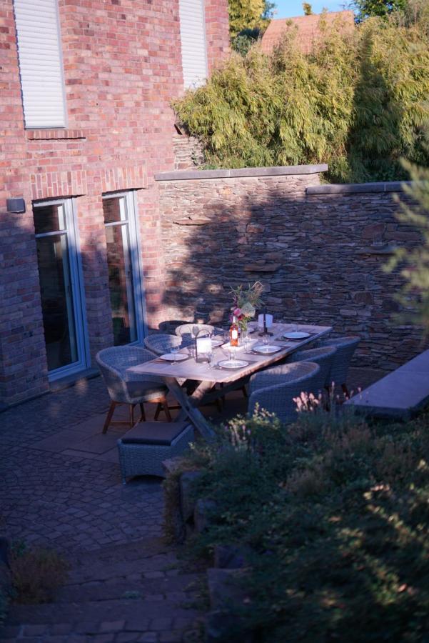Attraktive Wohnung-Elztalidyll-Zwischen Mosel,Nuerburgring Und Burg Eltz Kollig Kültér fotó