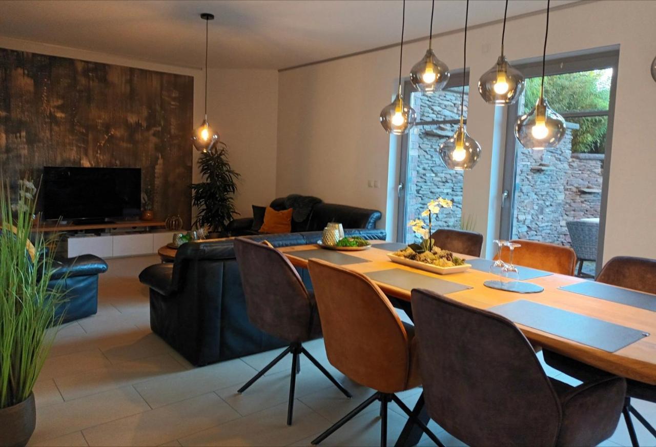 Attraktive Wohnung-Elztalidyll-Zwischen Mosel,Nuerburgring Und Burg Eltz Kollig Kültér fotó