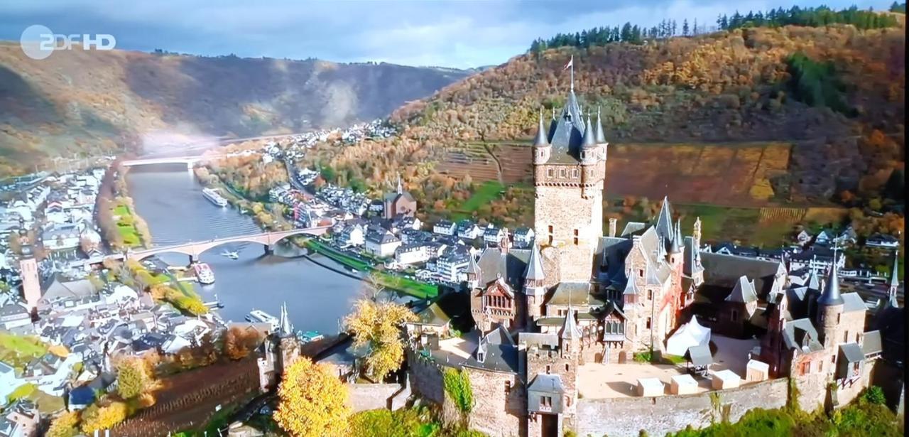 Attraktive Wohnung-Elztalidyll-Zwischen Mosel,Nuerburgring Und Burg Eltz Kollig Kültér fotó